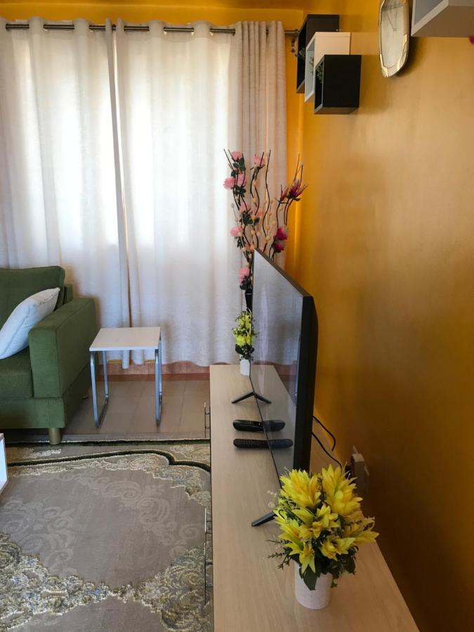 Maliaways Comfy Airbnb-Jkia Aparthotel Syokimau Exteriör bild